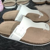 Primark шльопки