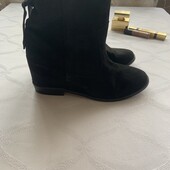 Stop! Доступно, комфортно! Оригінал Zara, стильні снікерси нат.замш40-41 розмір, устілка 26,5 см