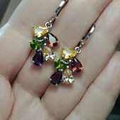 Шикарные серебряные серьги с разноцветным цирконием.Проба 925.