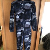 Человечек, кигуруми, пижама,11-12 p 152 см. m&S. в ідеалі