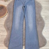Стильні джегінси кльош від H&M стан відмінний