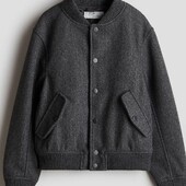 Куртка-бомбер із м´якої фетрової тканини; H&M; р.170