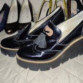 37р moda at Pelle, шкіряні лофери на танкетці
