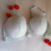 Все від 10 грн! Бюстгальтер мережевний фісташковий нюанс primark