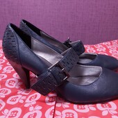 Туфлі шкіряні Shoon р.39