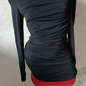 Чорна сукня