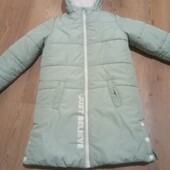 Курточка фірми Waikiki р 140/146 на 10-11 років