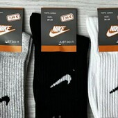 Носки высокие,отлично для спортаNike демисезон❤️❤️ 41-44Лот-1пара ,чорні.Можно докупить.