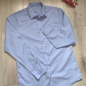 У новому стані сорочка з довгим рукавом на зріст 170-176см.