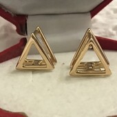 Супер серьги,в виде треугольника,позолота 18К,1,3 см