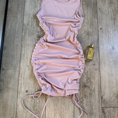 Классна лілова сукня по боках зборка зі шнурками