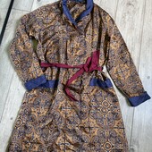 Гарний халат тканина типо холодна під атлас