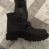 Нові зимові чобітки