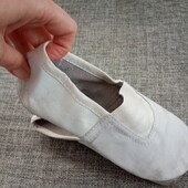 Чешки . Шкіра. 19 см.