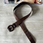 Широкий кожаный коричневый ремень