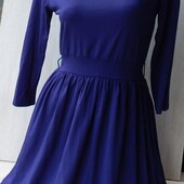 Фіолетова жіноча сукня з ретро комірцем silvian heach італія