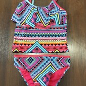Дитячий купальник від nutmeg 7-8 рочків