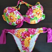 Роздільний яскравий купальник Calzedonia