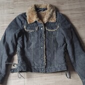 Гарна та стильна тепленька джинсовка