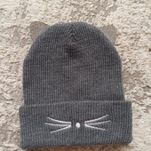Тепла шапка з вушками Kitty на холодну осінь, зиму. На ОГ 52-54.