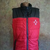 Уніформа. Тепла легенька жилетка.