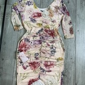 Розпродаж магазину! Ніжна сукня у квіти сборочка дуже класна