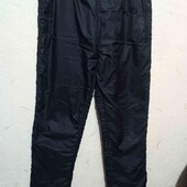 Теплі болоньеві штани s/m розміру,в стегнах 94 см.