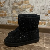 Уггі на.замш р.35