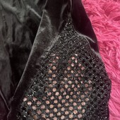 Бархатна святкова сукня