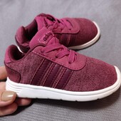 Кросівки дитячі Adidas 22 розмір