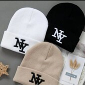 Шапки молодіжні,унісекс