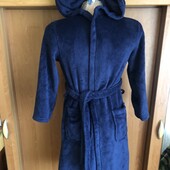 Дуже теплий халат, мягусенький, 9-10 р 140 см. M&S. в ідеалі