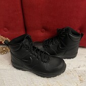 Демі Nike,оригінал,із натуральної шкіри,розмір 40,устілка 25,5