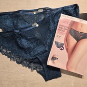 Есмара! Неймовірно гарні мереживні жіночі труси! 2 шт! 36/38 євро! Лот 521
