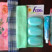 Лот все що на фото.