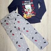Disney.Піжама для дівчинки 134/140 р Є паперова упаковка.