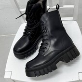 Стильні зручні зимові черевики на хутрі,якість супер