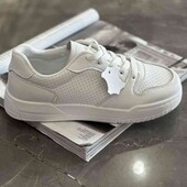 Білі базові кеди з натуральної шкіри, кросівки. маломірять 