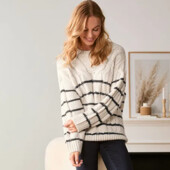 ♕ Елегантний та дуже теплий в'язаний светр у смужку,рр.наші: 46-48 (40/42 євро)