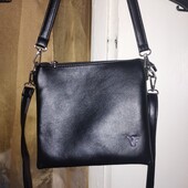 Нова сумочка на багато кишень!