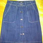 Джинсовая юбка с карманами