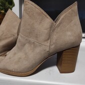 Туфлі ботінки