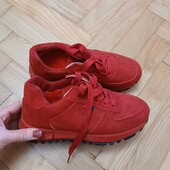 Зимові кросівки. Устілка 23,5 см