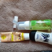 одним лотом.косметика нова і б/у