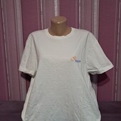 Футболочка котон р52гарний стан