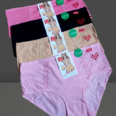 Трусики 2 штуки асорті кольорів.