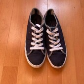 Tommy Hilfiger кеди, мокасіни, снікерси.