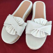 Лот 70.Нові шльопанці 