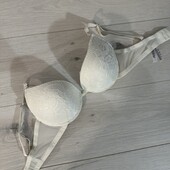 930. Бюстгальтер пушап 75D