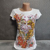 Симпатичная женская футболка с стразами, р.S